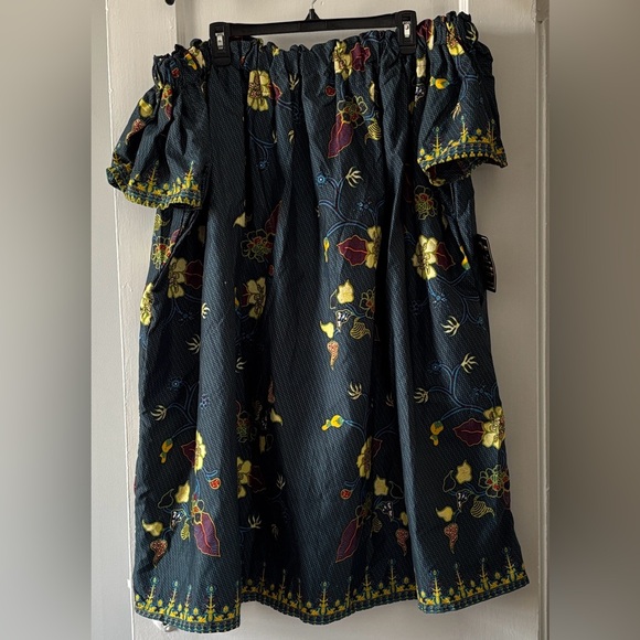 Veroex Dresses & Skirts - Off-Shoulder Authentic African Summer Dress